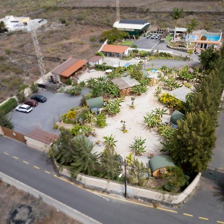 Villa Nashira Hot Tub Piscina Y Jardin Buzanada Exterior foto