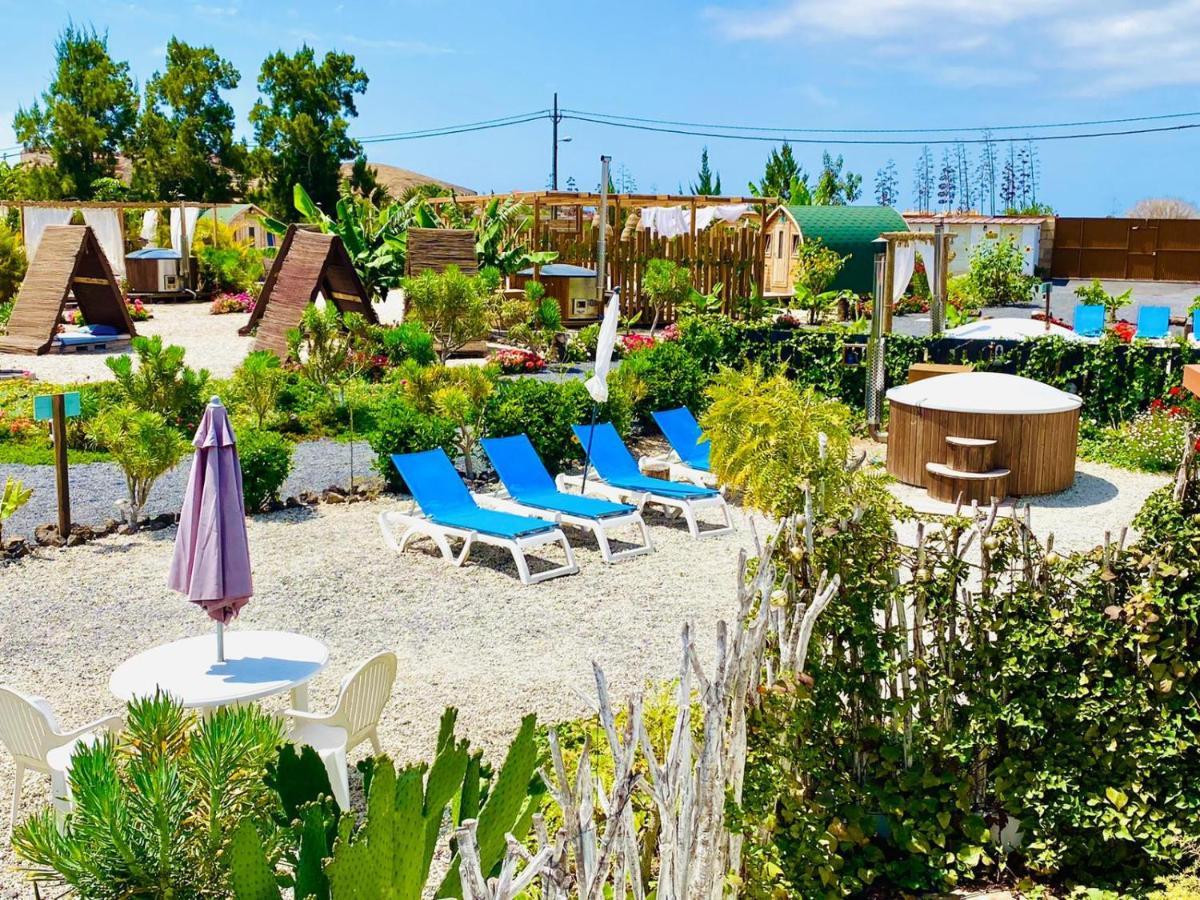 Villa Nashira Hot Tub Piscina Y Jardin Buzanada Exterior foto